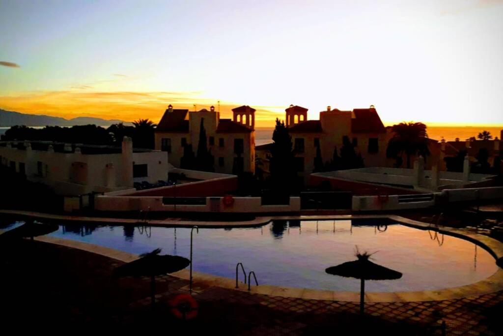Beautiful Apartment In Duquesa Suites And Gardens Castillo de Sabinillas Exterior foto
