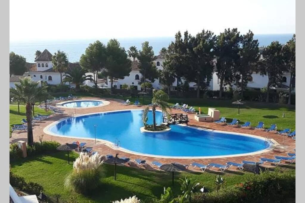 Beautiful Apartment In Duquesa Suites And Gardens Castillo de Sabinillas Exterior foto