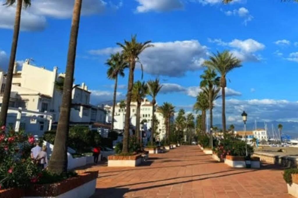 Beautiful Apartment In Duquesa Suites And Gardens Castillo de Sabinillas Exterior foto